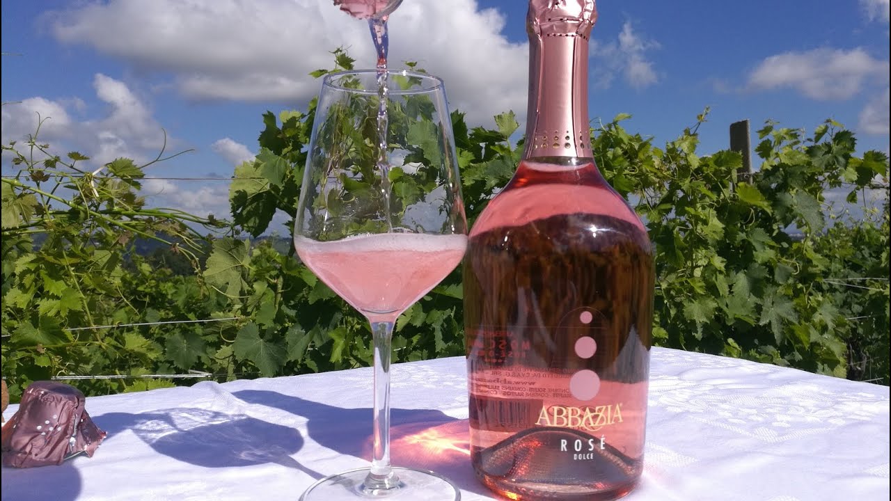 Rượu vang Ý Abbazia Moscato Sparkling Rose Dolce